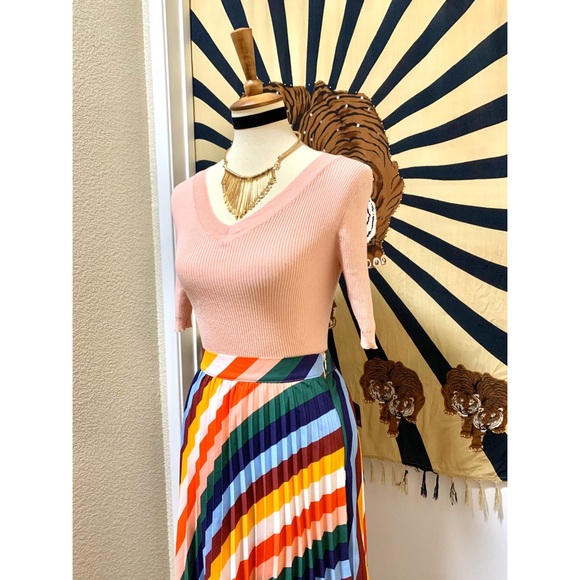 π Stylish modern necklace - Picture 4 of 5